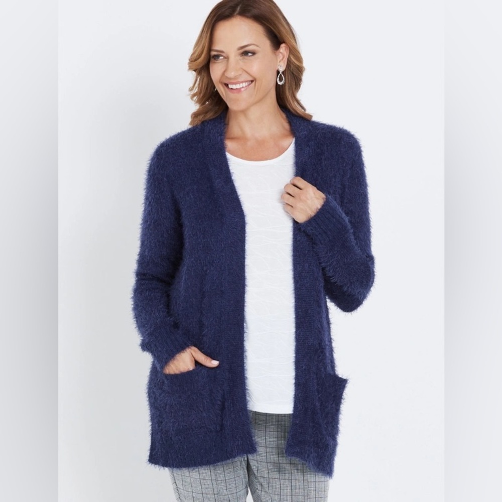 Design History Navy Blue Sweater - Size XL (Girl)